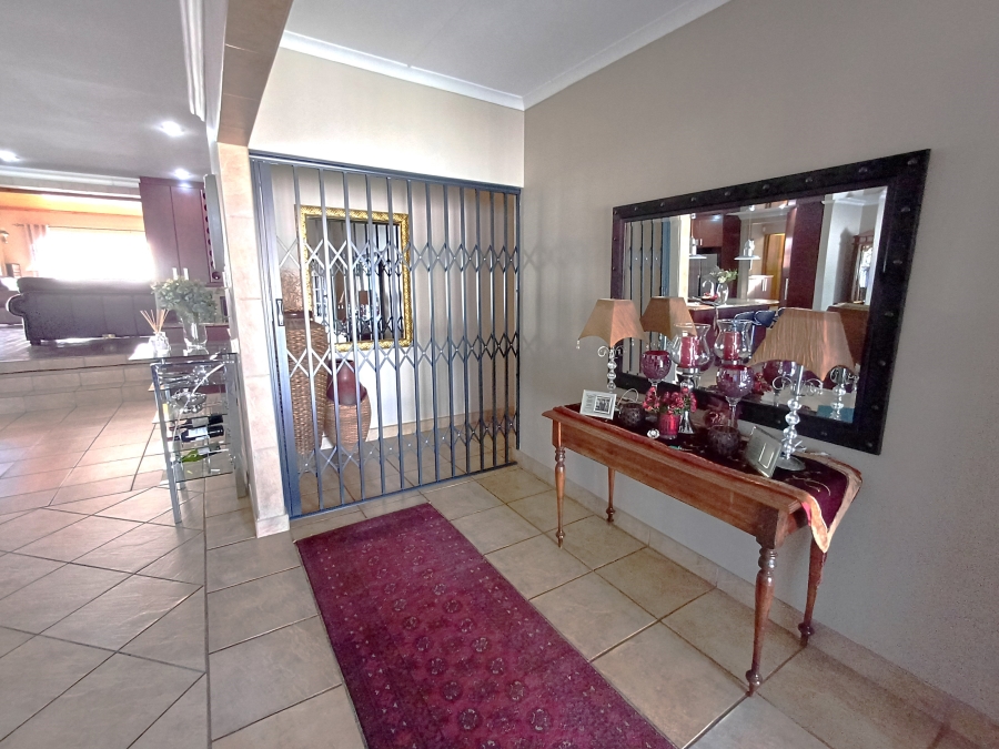 4 Bedroom Property for Sale in Vanes Estate Eastern Cape